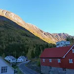 Hjelle Hotel Hjelle