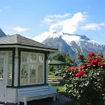 Hjelle Hotel