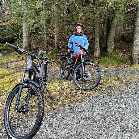 イェラ ホテル 2*