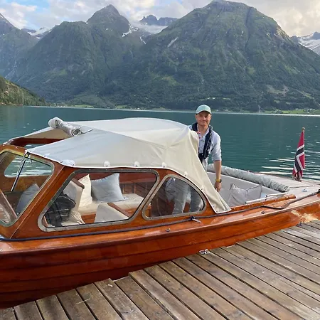 イェラ ホテル 2* イェラ