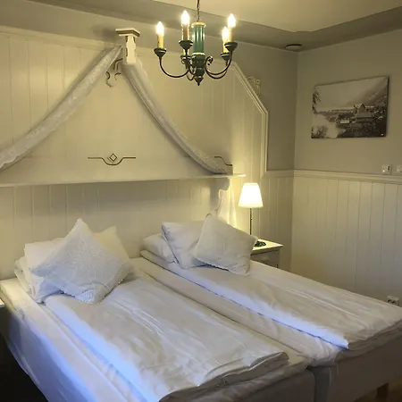 Otel Hjelle Hotel 2*