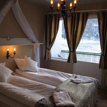 Hjelle Hotel Hotell 2*