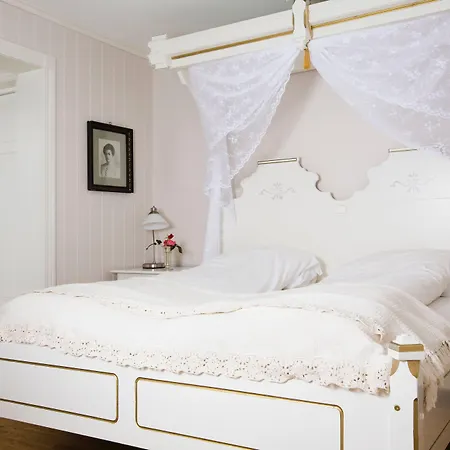 Hjelle Hotel Hotell