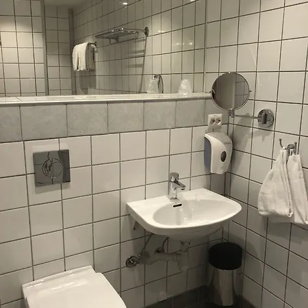 Ξενοδοχείο Hjelle Hotel 2*