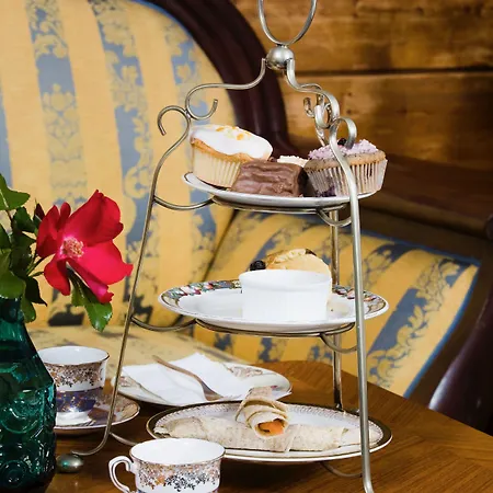 Hjelle Hotel Otel 2*