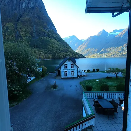 Hjelle Hotel Hotell