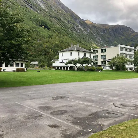 Hotell Hjelle Hotel Hjelle