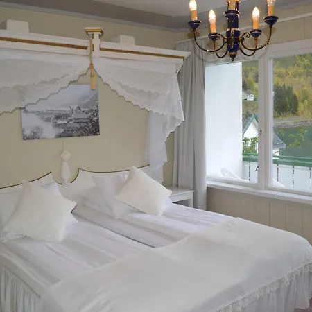 Hotell Hjelle Hotel