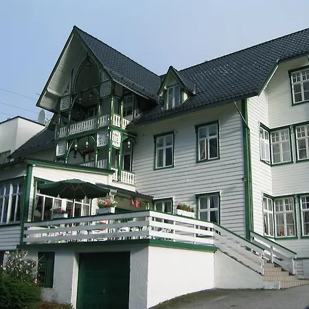 Hotel Hjelle Hotel Hjelle