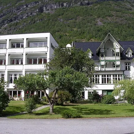 Hotell Hjelle Hotel 2*