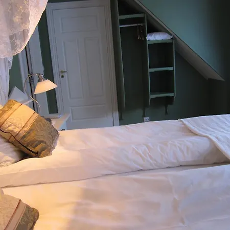 ホテル イェラ ホテル 2*