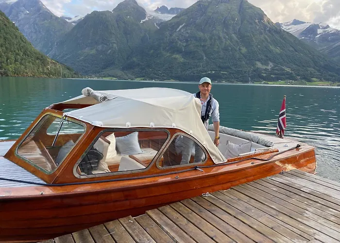 Hjelle Hotel 2* היילה