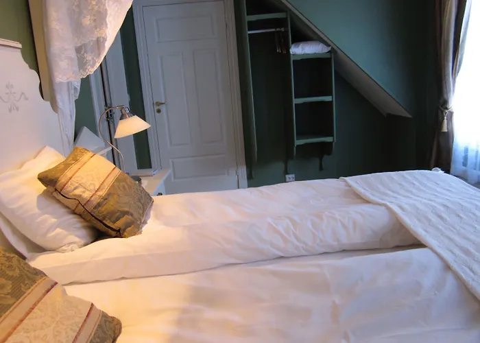 מלון Hjelle Hotel היילה