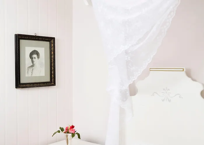 מלון Hjelle Hotel היילה