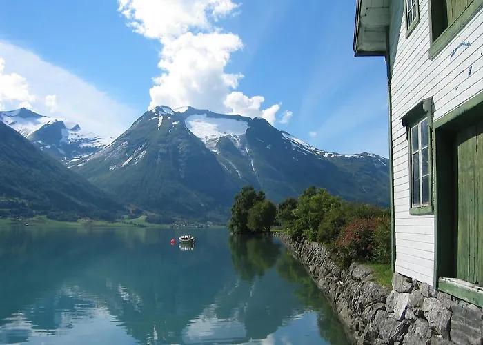 Hjelle Hotel היילה