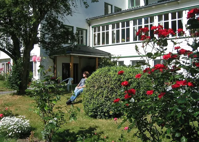 Ξενοδοχείο Hjelle Hotel 2*