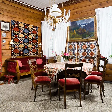 Hotel Hjelle Hotel 2*