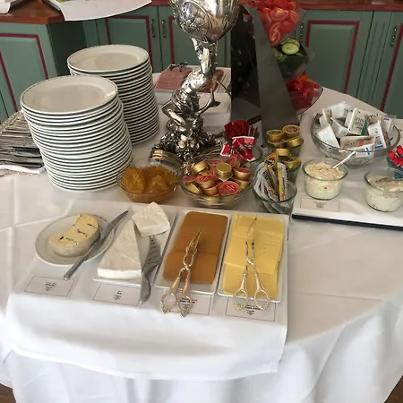 Hjelle Hotel 2* Hjelle